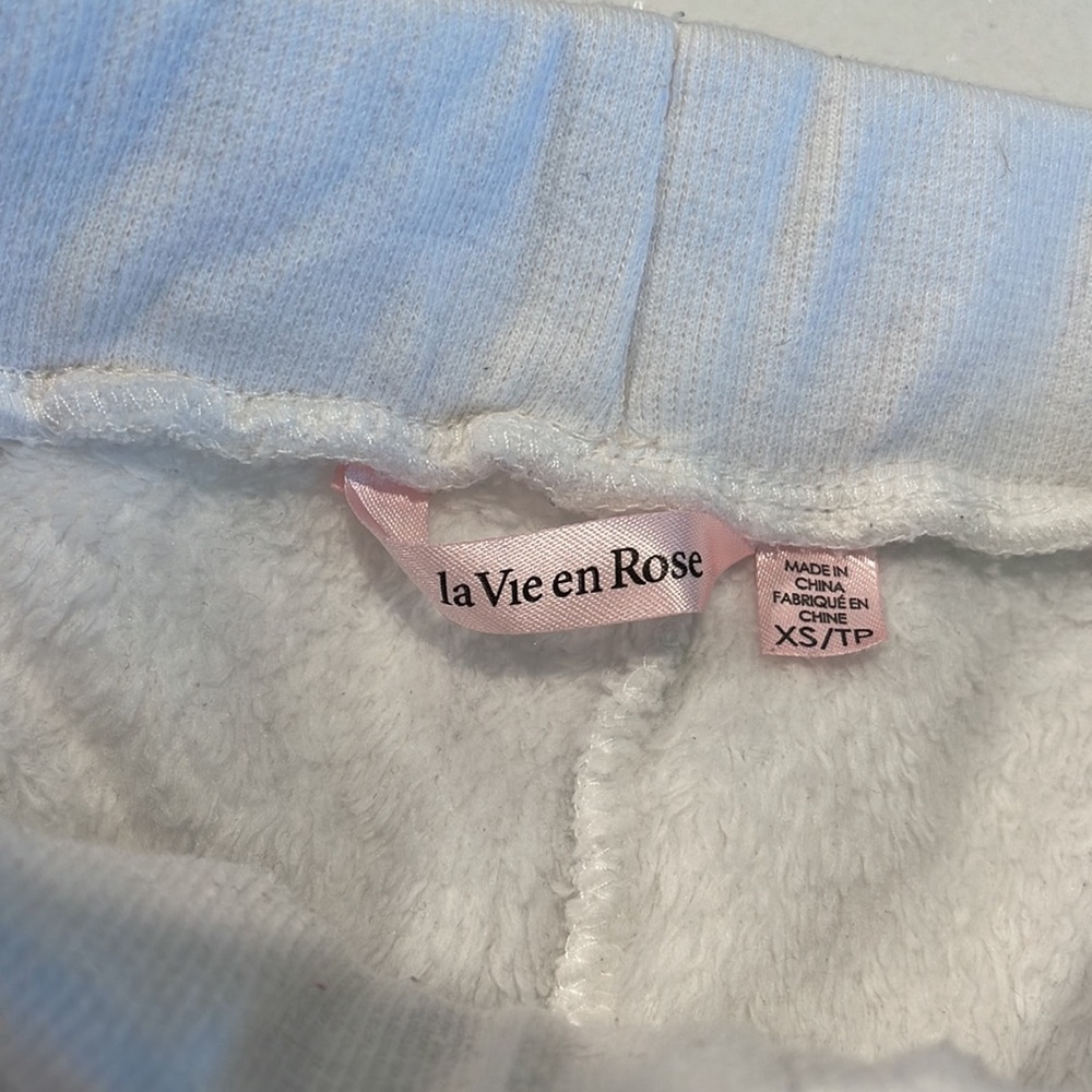 la vie en rose white terry shorts with pockets size access - Picture 5 of 8